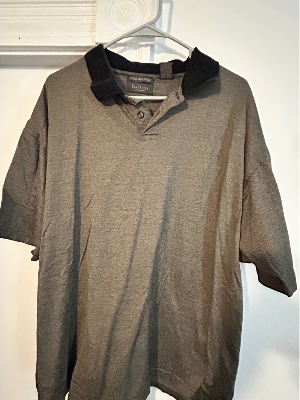 Van Heusen Men's XL Double Mercerized Polo Shirt Gray with Black Collar